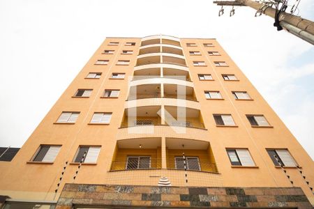 Apartamento para alugar com 72m², 3 quartos e 1 vagaFachada