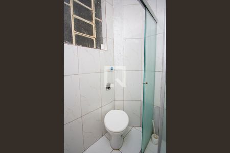 Banheiro de apartamento à venda com 1 quarto, 38m² em Centro, Niterói