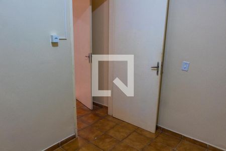 Casa para alugar com 170m², 2 quartos e 2 vagasQuarto 2