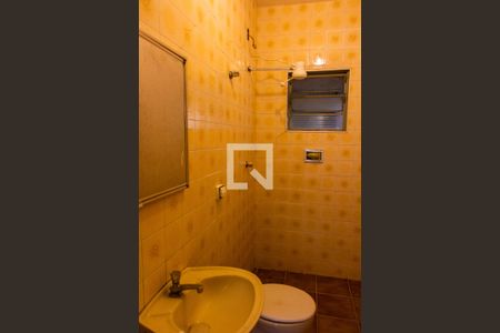 Casa para alugar com 170m², 2 quartos e 2 vagasBanheiro
