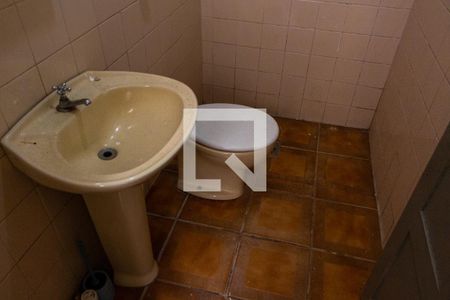 Casa para alugar com 170m², 2 quartos e 2 vagasBanheiro