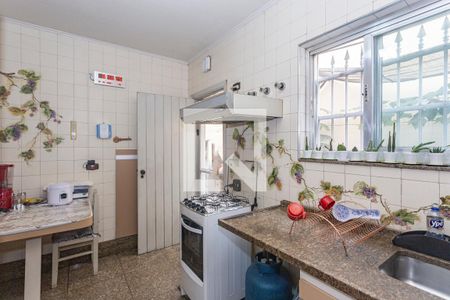 Casa à venda com 257m², 4 quartos e 3 vagasCozinha