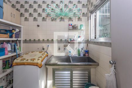 Casa à venda com 257m², 4 quartos e 3 vagasÁrea de Serviço