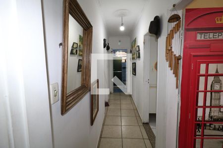 Corredor de casa para alugar com 3 quartos, 200m² em Vila Medeiros, São Paulo
