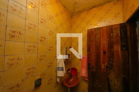 Casa à venda com 106m², 7 quartos e 3 vagasBanheiro