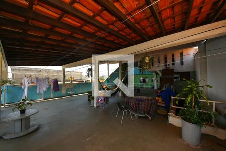 Casa à venda com 106m², 7 quartos e 3 vagasArea