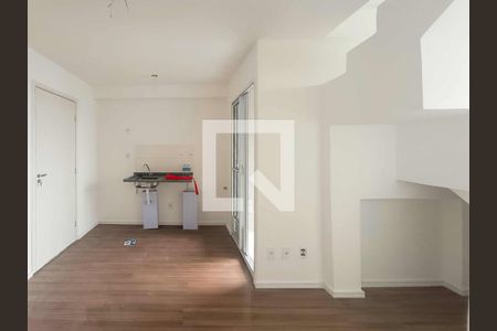 Sala/Cozinha de apartamento à venda com 1 quarto, 50m² em Água Branca, São Paulo