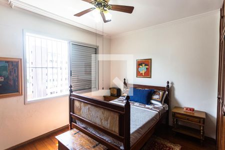 Apartamento à venda com 135m², 3 quartos e 2 vagasQuarto 3