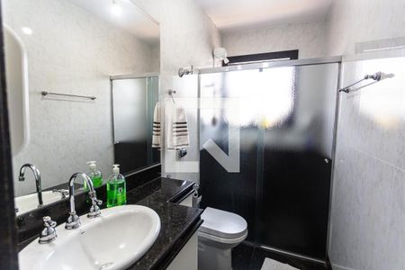 Apartamento à venda com 135m², 3 quartos e 2 vagasBanheiro da Suíte