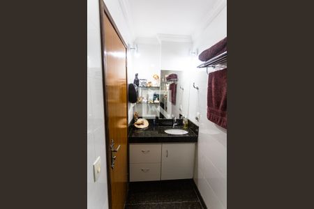 Apartamento à venda com 135m², 3 quartos e 2 vagasBanheiro Social