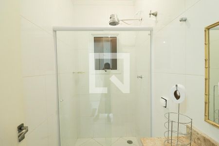 Casa à venda com 205m², 3 quartos e 4 vagasBanheiro de Serviço