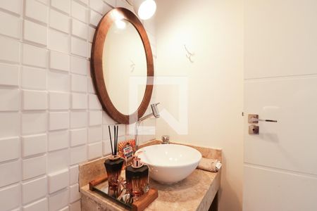 Casa à venda com 205m², 3 quartos e 4 vagasLavabo