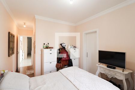 Casa à venda com 205m², 3 quartos e 4 vagasSuíte 1