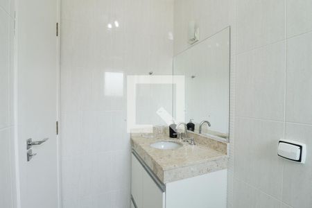 Casa à venda com 205m², 3 quartos e 4 vagasBanheiro da Suíte 3