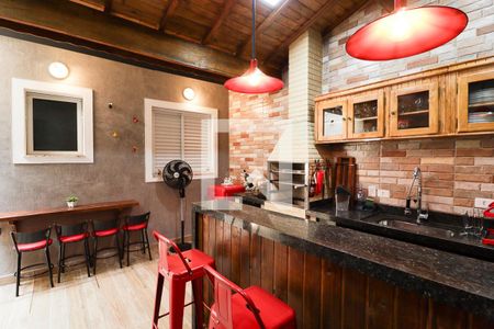 Casa à venda com 205m², 3 quartos e 4 vagasChurrasqueira