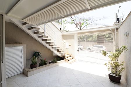 Casa à venda com 205m², 3 quartos e 4 vagasGaragem