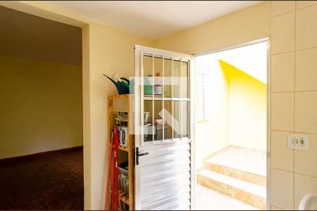 Casa à venda com 145m², 2 quartos e 1 vagaLavanderia