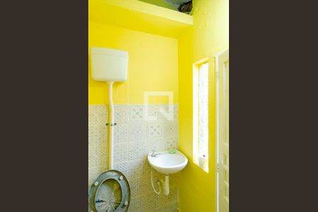 Casa à venda com 145m², 2 quartos e 1 vagaBanheiro de Serviço