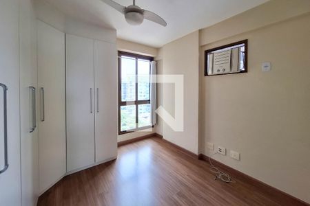 Quarto de apartamento à venda com 2 quartos, 70m² em Santa Rosa, Niterói