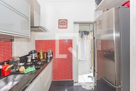 Casa à venda com 95m², 3 quartos e 1 vaga Casa à venda com 95m², 3 quartos e 1 vagaCozinha