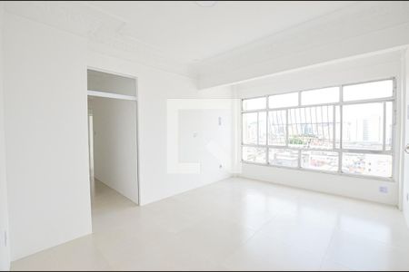 Sala de apartamento à venda com 2 quartos, 84m² em Centro, Niterói