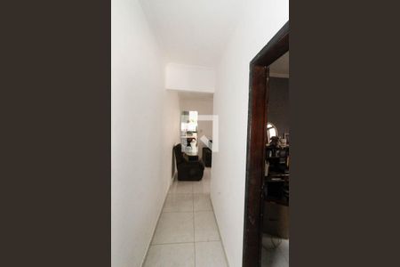 Corredor de casa à venda com 3 quartos, 160m² em Jardim Haia do Carrao, São Paulo
