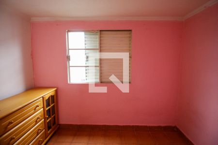 Quarto 2 de apartamento para alugar com 2 quartos, 44m² em Jardim Santa Terezinha (zona Leste), São Paulo