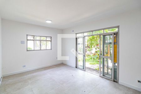 Casa para alugar com 400m², 3 quartos e 6 vagasEdícula