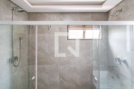 Casa para alugar com 400m², 3 quartos e 6 vagasSuite - Banheiro