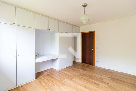 Casa para alugar com 400m², 3 quartos e 6 vagasQuarto 01