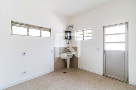 Casa para alugar com 400m², 3 quartos e 6 vagasLavanderia