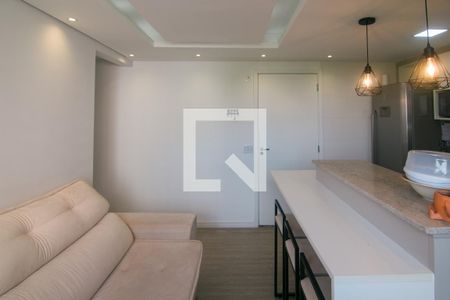 Sala de apartamento para alugar com 2 quartos, 40m² em Parque Bristol, São Paulo