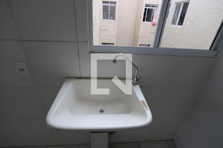 Apartamento para alugar com 42m², 2 quartos e 1 vagaCOZINHA E ÁREA DE SERVIÇO