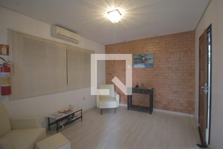Sala de casa à venda com 3 quartos, 100m² em São José, Canoas
