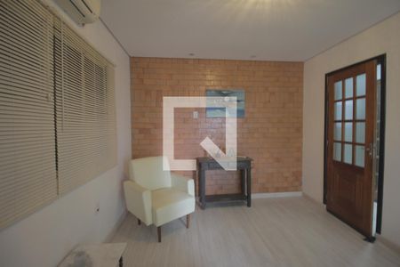 Sala de casa à venda com 3 quartos, 100m² em São José, Canoas