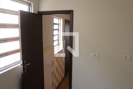 Casa à venda com 240m², 2 quartos e 3 vagasEscritório