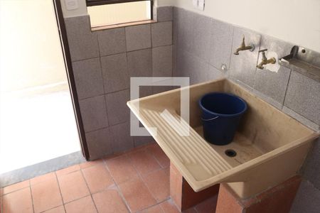 Casa à venda com 240m², 2 quartos e 3 vagasLavanderia
