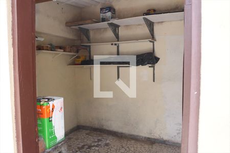 Casa à venda com 240m², 2 quartos e 3 vagasDepósito