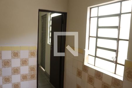 Casa à venda com 240m², 2 quartos e 3 vagasEscritório