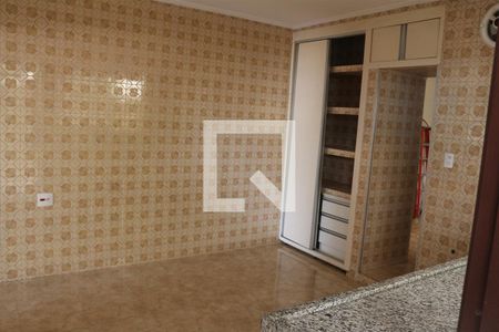 Casa à venda com 240m², 2 quartos e 3 vagasCozinha