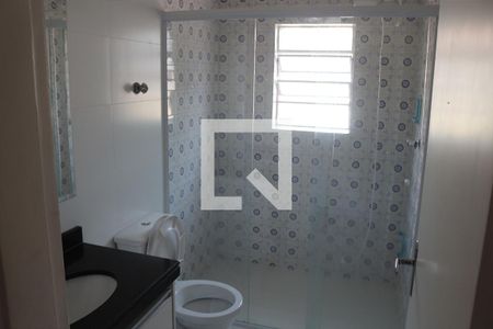 Casa à venda com 240m², 2 quartos e 3 vagasBanheiro 2