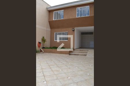Casa de condomínio para alugar com 117m², 3 quartos e 4 vagasFachada do sobrado