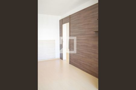 Quarto 1 de casa de condomínio para alugar com 3 quartos, 117m² em Bacacheri, Curitiba