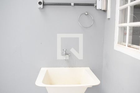 Casa de condomínio para alugar com 117m², 3 quartos e 4 vagasÁrea de serviço