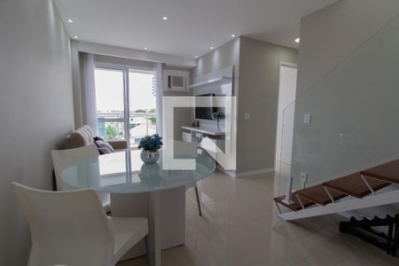Sala  de apartamento à venda com 3 quartos, 123m² em Recreio dos Bandeirantes, Rio de Janeiro