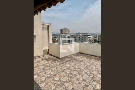 Apartamento à venda com 100m², 1 quarto e 1 vagaCobertura