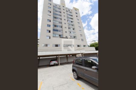 Apartamento à venda com 75m², 3 quartos e 2 vagasFachada