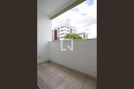 Varanda da Sala de apartamento à venda com 3 quartos, 75m² em Ouro Preto, Belo Horizonte
