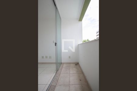 Varanda da Sala de apartamento à venda com 3 quartos, 75m² em Ouro Preto, Belo Horizonte