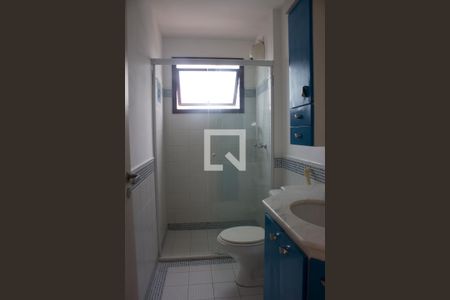 Banheiro de apartamento para alugar com 1 quarto, 53m² em Vila Suzana, São Paulo